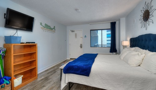 Deluxe Condo, 1 Bedroom, Ocean View, Oceanfront (1007)