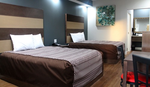 Habitación estándar, 2 camas de matrimonio, fumadores, frigorífico y microondas