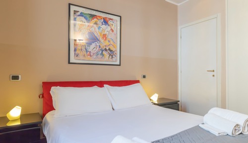 Apartment (Via Lambro 15)
