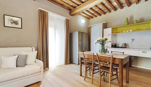 Suite junior, cocina básica