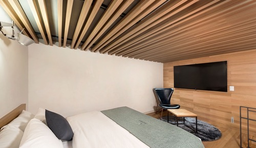 Suite (Tower)