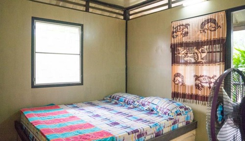 Bungalow Fan Room