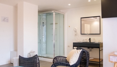 Suite estudio junior, 1 cama de matrimonio, vistas al mar