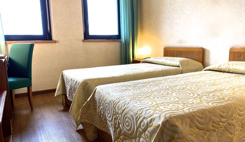 Habitación con 2 camas individuales, 2 camas individuales