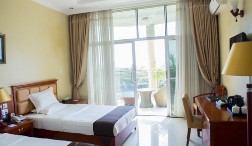 Habitación estándar con 2 camas individuales, 2 camas de matrimonio