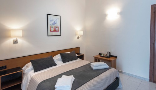 Habitación económica doble (letto matrimoniale)