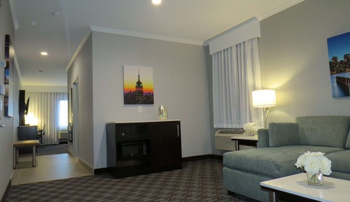 Suite, 1 cama de matrimonio grande, no fumadores, frigorífico y microondas (with Sofabed)