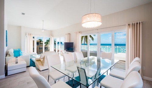 3 Bedroom Penthouse - Ocean Front #634