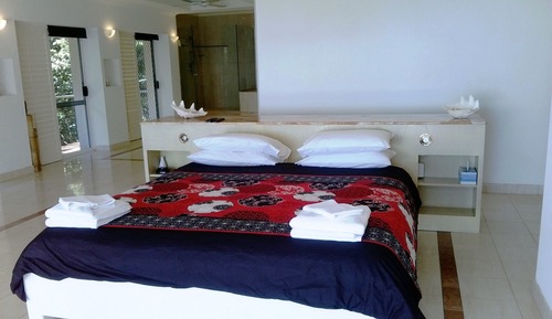 Luxury House, 4 Bedrooms (Adults Only)