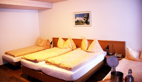 Habitación cuádruple estándar