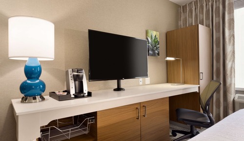 Habitación, 2 camas dobles, accesible para personas con discapacidad (Mobility & Hearing)