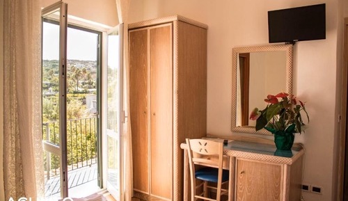 Habitación clásica doble, balcón