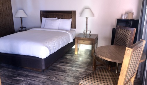 Habitación individual, 1 cama de matrimonio grande (Pet Friendly)