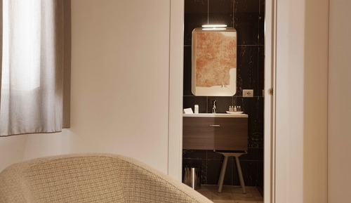 Habitación estándar con 1 cama doble o 2 individuales, vistas al jardín