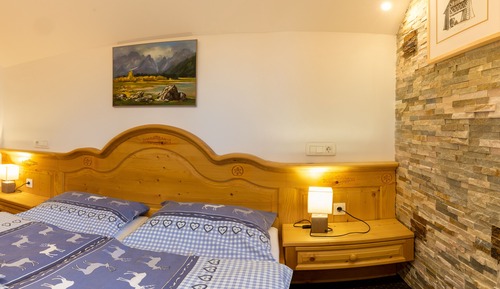 Apartamento clásico, vistas a la colina