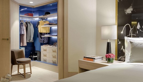 Penthouse Suite