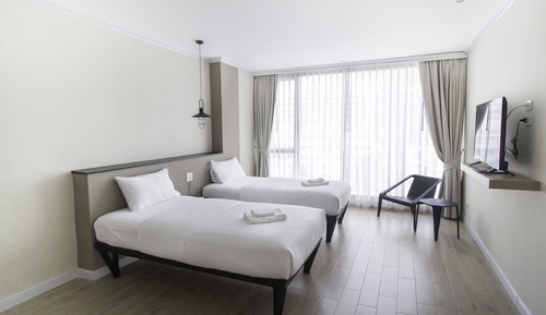 Studio Twin Bed