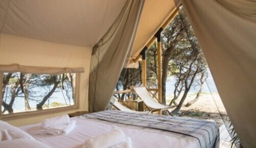 Forest Lodge (1-2 adults) 