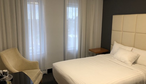 Habitación estándar, 1 cama de matrimonio grande (One King Bed)