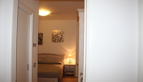Habitación clásica doble, 1 cama doble, baño privado, vistas al jardín