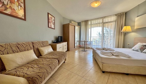 Estudio Elite, vistas a la piscina