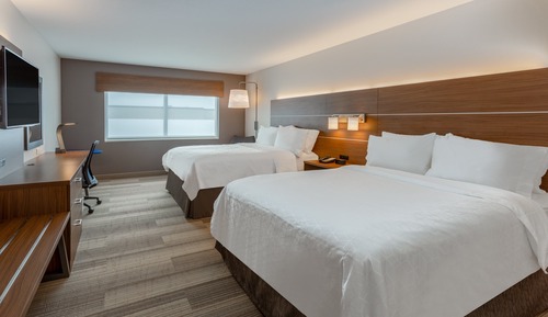 Habitación estándar, 2 camas de matrimonio (Communications Accessible)