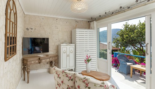 Luxury Room
