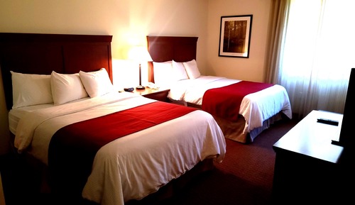 Suite, 2 Queen Beds Mobility and Hearing Accessible
