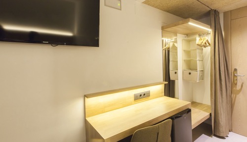Habitación estándar con 1 cama doble o 2 individuales