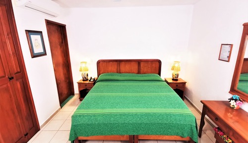 Bungalow, 1 cama de matrimonio grande