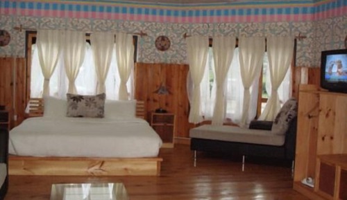 Habitación superior con 1 cama doble o 2 individuales, 1 cama doble