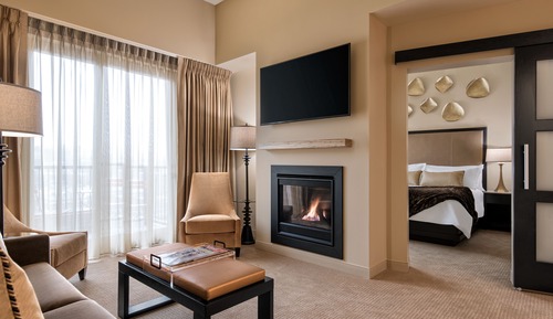 Suite superior, 1 cama de matrimonio grande, vistas a la ciudad