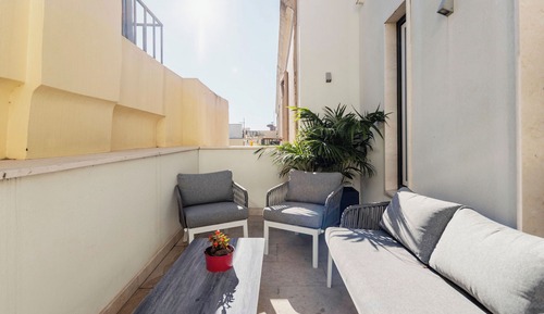 Dúplex, 2 habitaciones, entresuelo