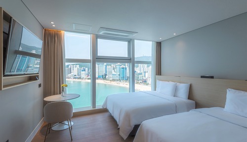 Suite (Twin)