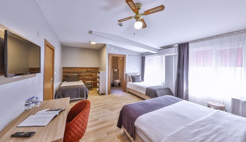 Habitación cuádruple Confort