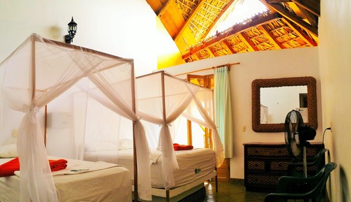 Habitación triple básica, vistas al mar (Basic Triple Room 3 )