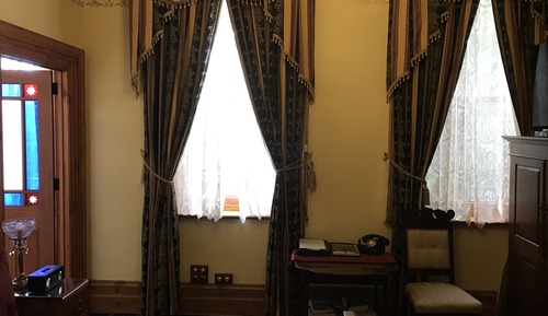 Habitación doble (Upstairs Victorian Queen Room - Lemon)