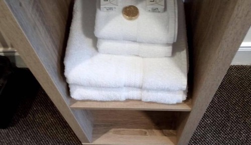 Habitación individual básica, baño privado