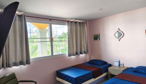 Habitación Deluxe con 2 camas individuales, vistas a la ciudad