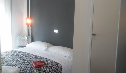 Habitación cuádruple, balcón