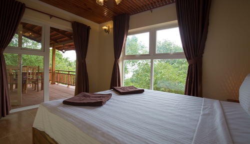 Villa, vistas al mar