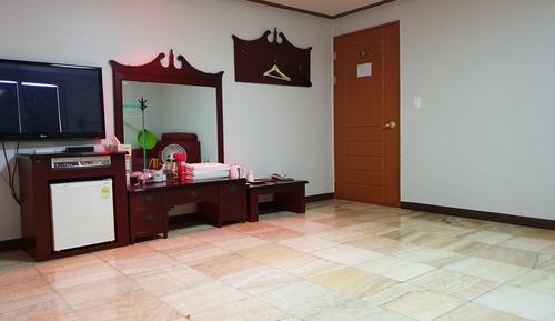 Habitación (Korean Ondol)