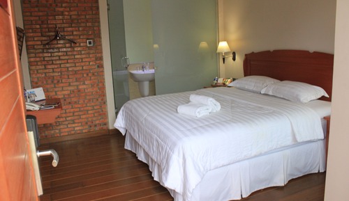 Cottage Double Bed