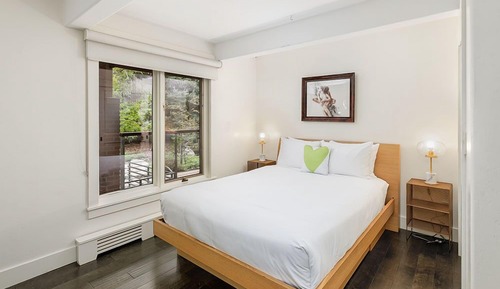 Apartamento Deluxe, 2 habitaciones, balcón, vistas al río (CEC 9)