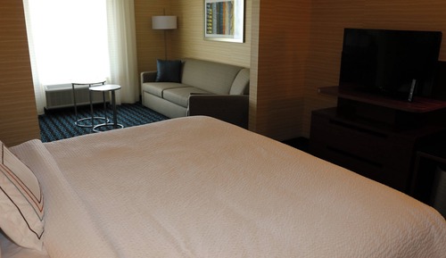 Suite, 1 cama de matrimonio grande con sofá cama