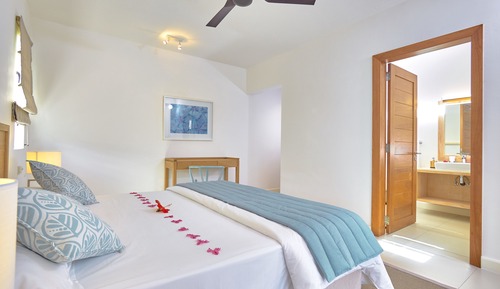 Villa de lujo, 3 habitaciones, vistas a la piscina, en la zona del jardín