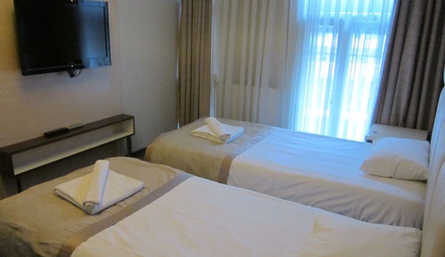 Habitación económica con 1 cama doble o 2 individuales