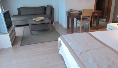Roof Suite, Kitchen