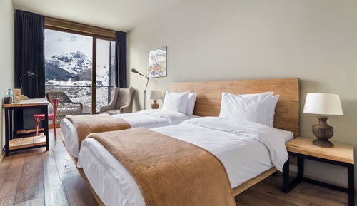 Habitación con 2 camas individuales (Mount Kazbegi View)