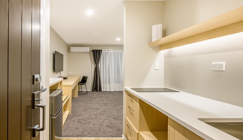 Habitación estándar doble, cocina básica